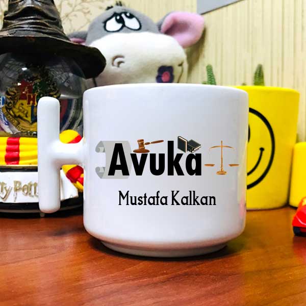 Avukat Latte Fincanı